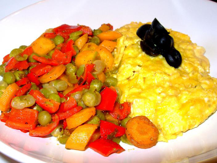 omelette with vegetables