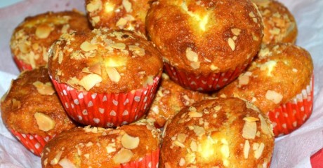 мъфини с моркови и крема сирене