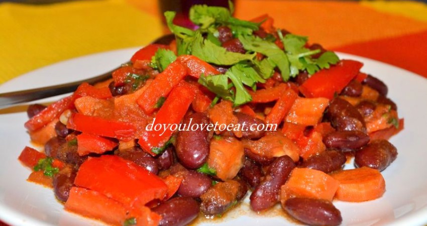 Red beans with wine and vegetables.