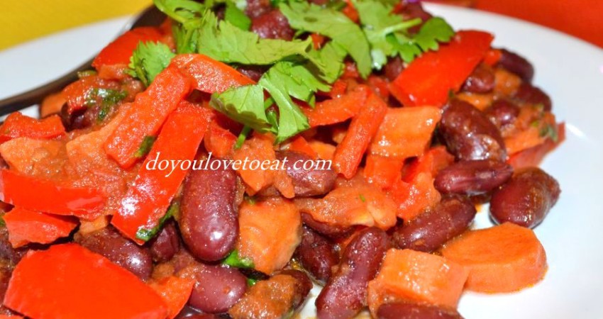 Red beans with wine and vegetables.