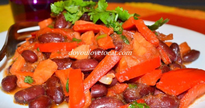 Red beans with wine and vegetables.