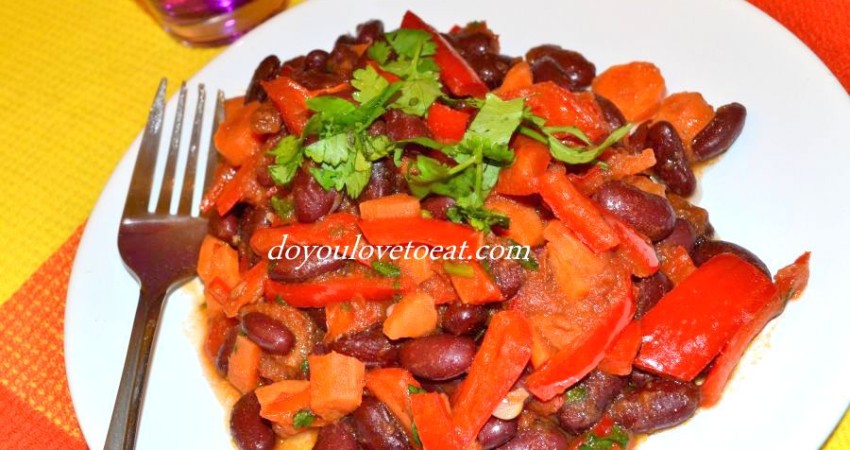 Red beans with wine and vegetables.